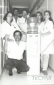 Funcionários do Laboratório de Antígenos do Tecpar.