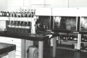 Vista parcial do Laboratório de Química Orgânica, década de 1990.